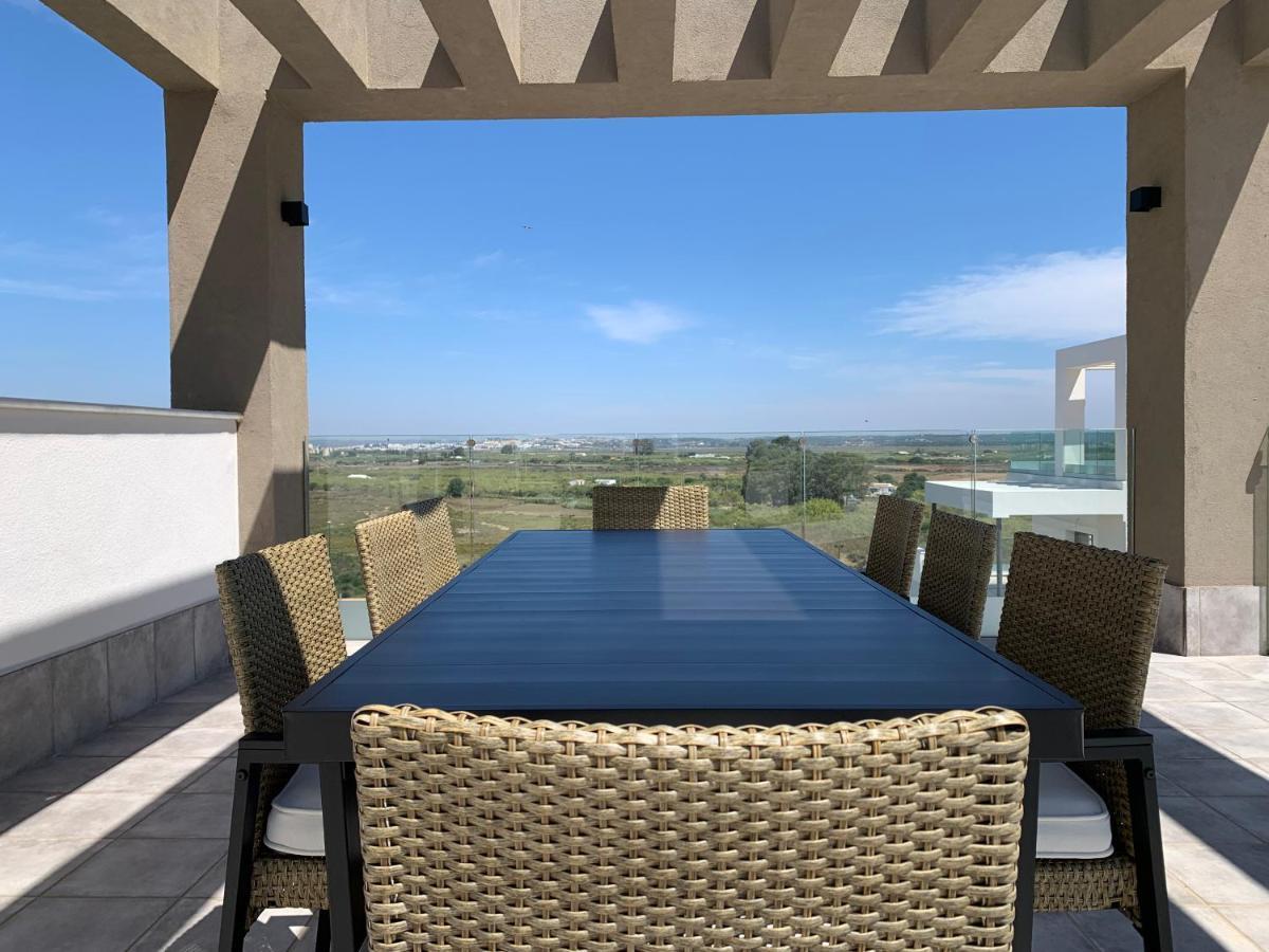 Penthouse With Wide Terrace Next To The Ocean Apartment Huelva Bagian luar foto